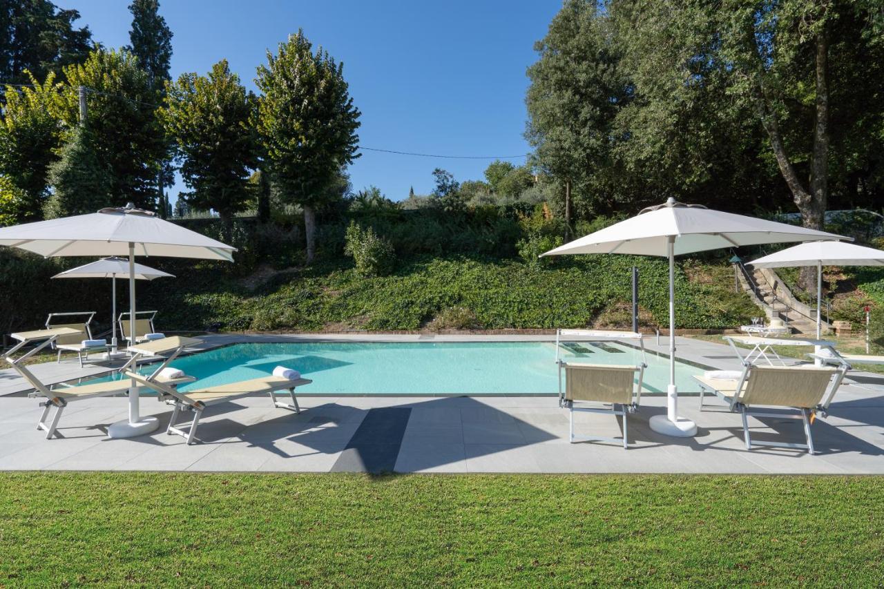 Villa Gerini Ronta Exteriör bild